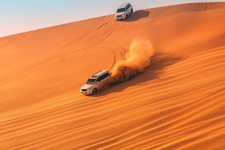 Dubai Private 4x4 Evening Desert Safari BBQ Dinner Bedouin Camp