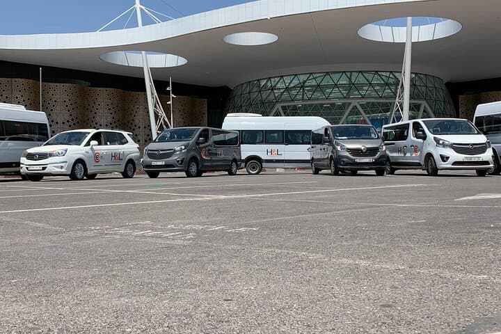 Round-Trip between Airport and Marrakech (Round trip)