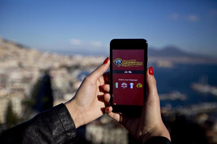 Audioguided Vespa Tour of Naples (Vespa with driver)