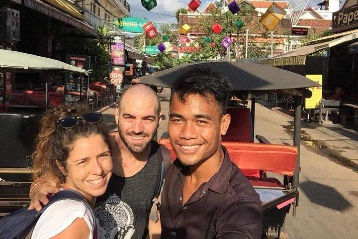 Best Highlights: Exploring Siem Reap by Tuk Tuk With Local Guide