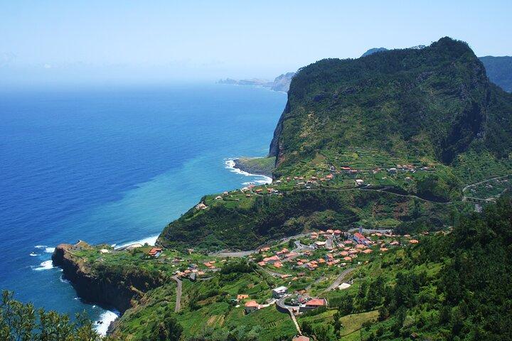 Madeira East Island Tour with Levada Walk and Lunch