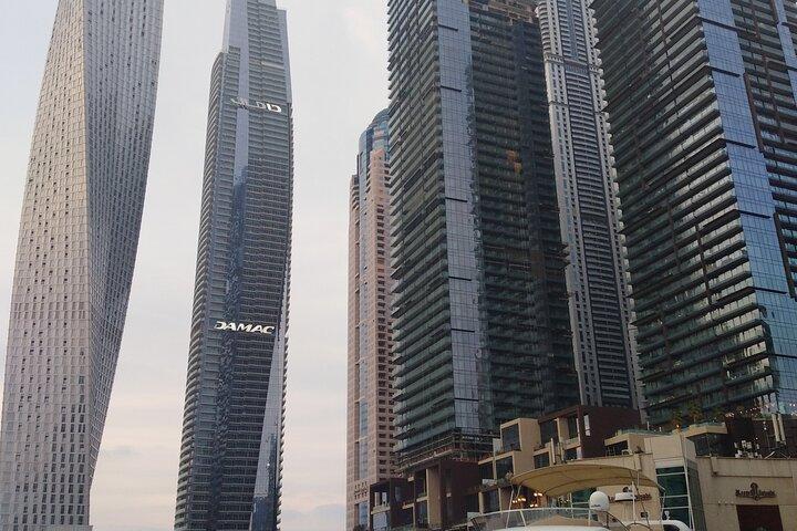 Dubai Private 4-Hour Tour With professional Driver