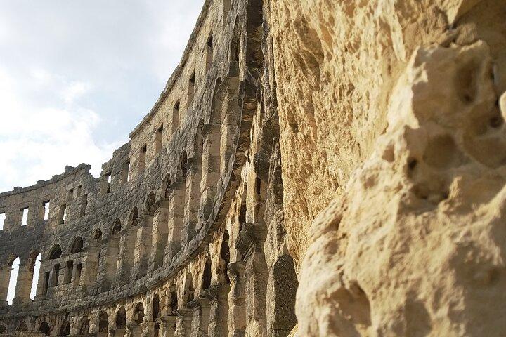 Pula's amphitheatre and gladiators life during ancient Rome