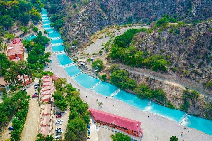 One day tour to the Tolantongo Caves