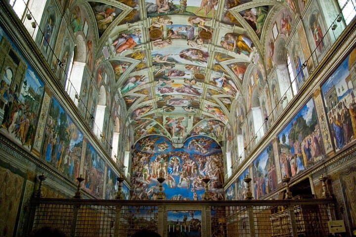 Vatican Museums Sistine Chapel tour with Access to St. Peters