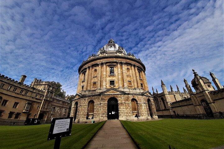 90 Minute Classic Walking Tour of Oxford