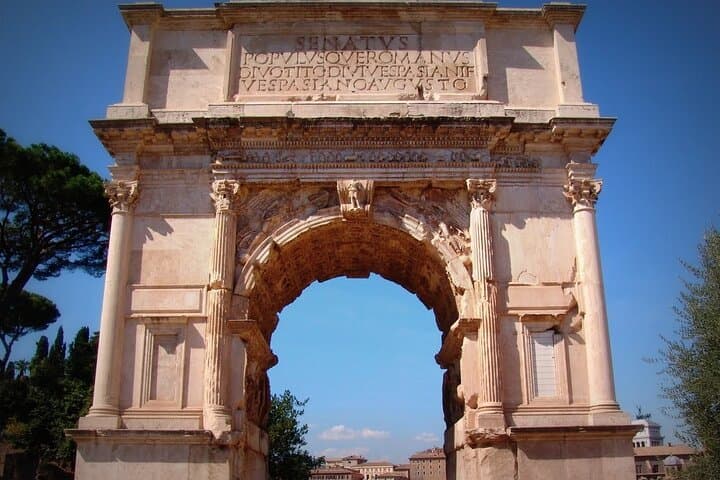 Colosseum Gladiator's Arena and Ancient Rome VIP Guided Tour
