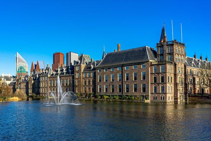 The Hague Private Walking Tour with a Local