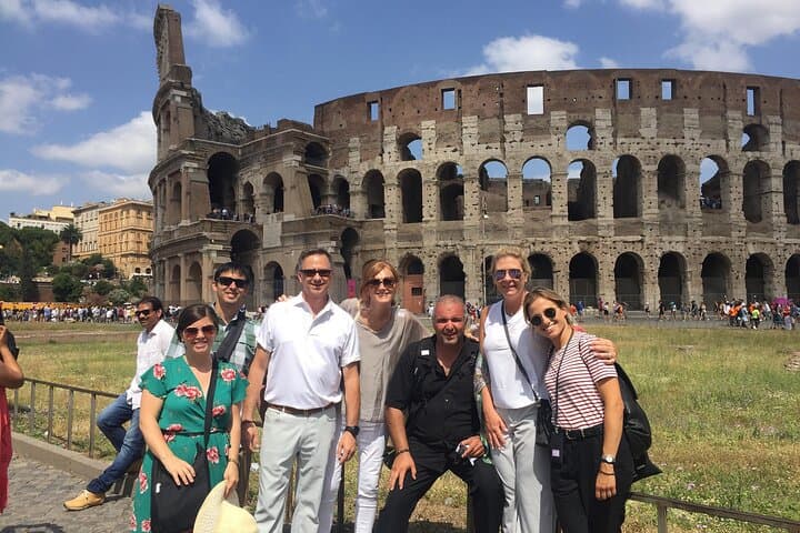 Private Colosseum, Roman Forum Tour: Arena Floor or Family Option