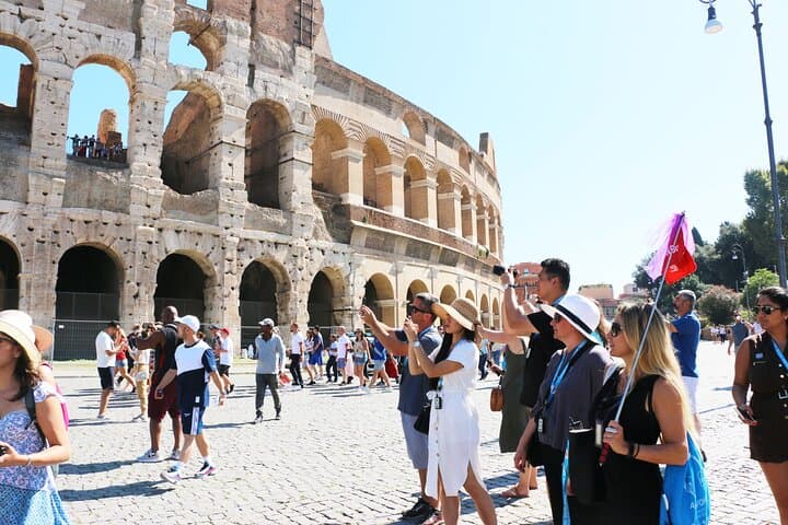 Ultimate Rome: Colosseum, Vatican Museums & Walking Tour