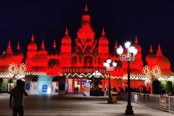 Dubai Global Village and Miracle Garden Tour with Transfers