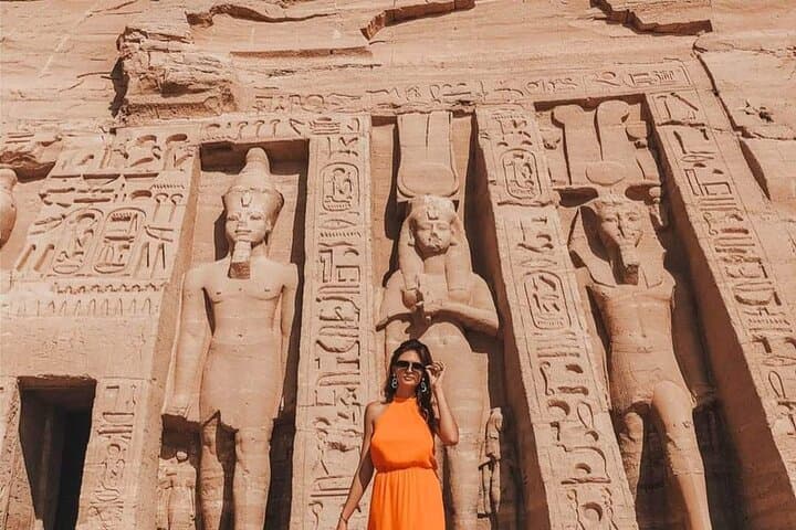 Amazing 4-Days Nile Cruise from Aswan To Luxor with sightseeing and Abu simbel