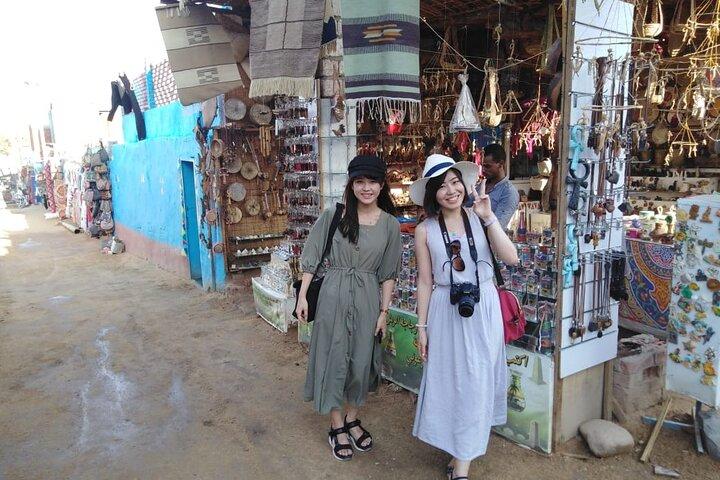 Half Day Guided Tour to the Nubian Village in Aswan by Motorboat