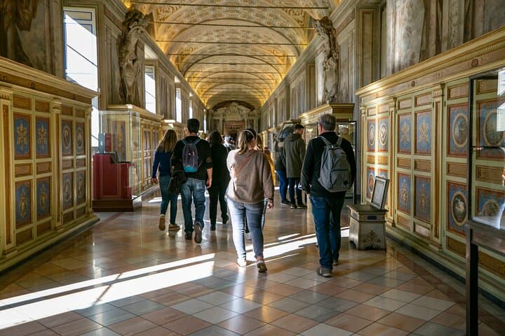 Tour for Kids and Families : Skip The Line Sistine Chapel & The Vatican