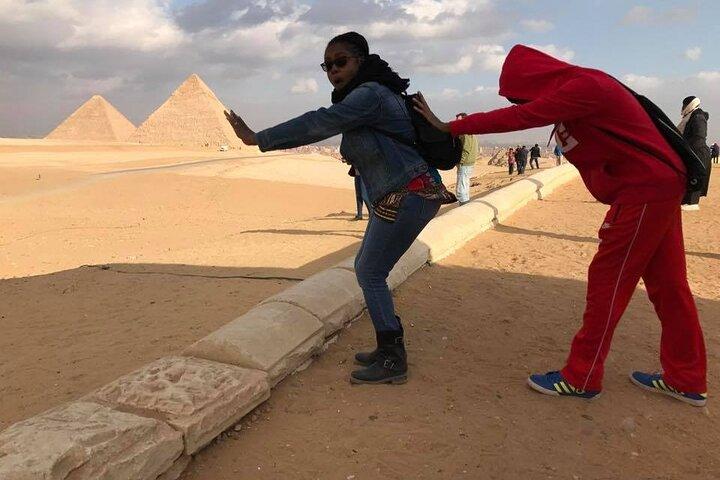 Half Day Tour Giza Pyramids &Great Sphinx with Private Tour Guide