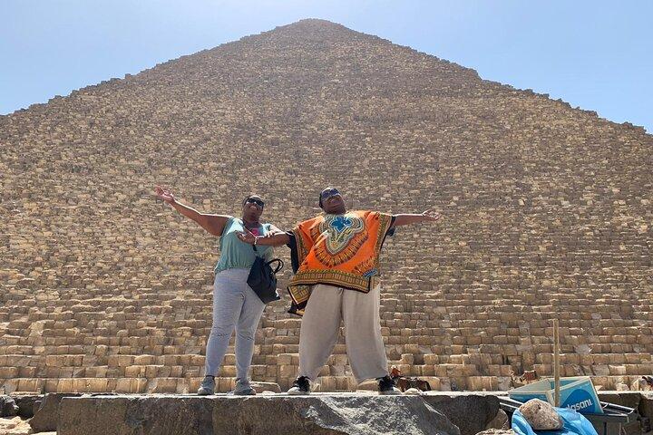 Full-Day Tour of Egyptian Museum, Giza Pyramids and Cairo Citadel