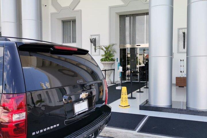 Private luxury transportation from CUN Airport to Puerto Morelos