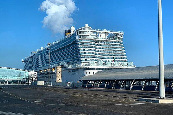 Luxury Private Transfer Fiumicino Airport to Civitavecchia Port