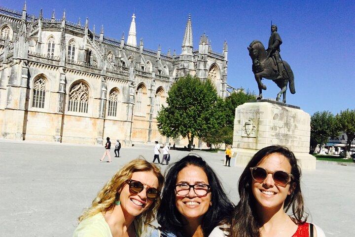 Private Day Tour With Guide to Fatima, Batalha, Nazaré and Obidos