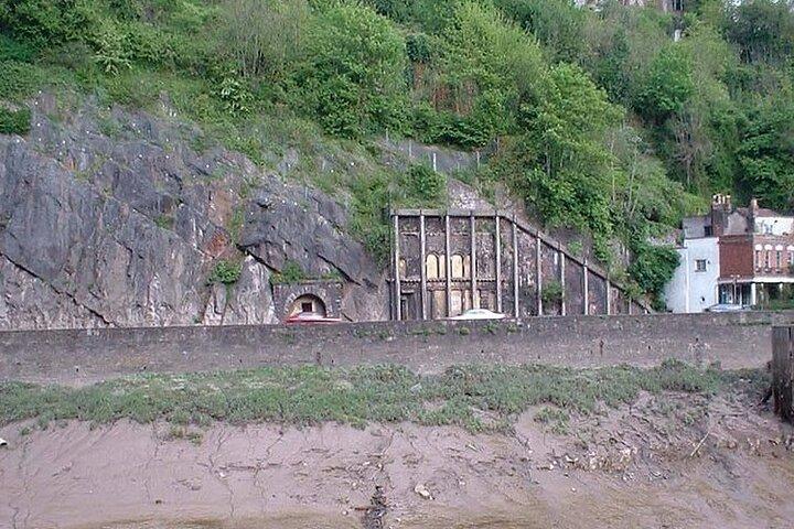 Guided Walking Tour Suspension Bridge Clifton Splendour & City.