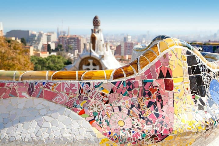 Private Sagrada Familia & Park Guell Guided Tour