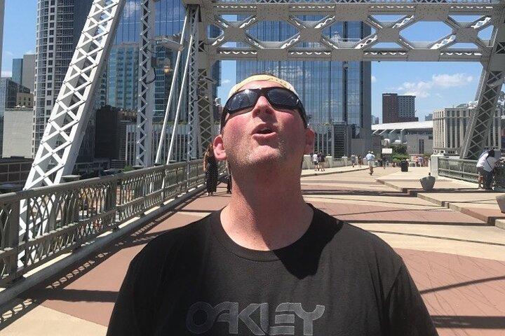 Cincinnati City Scavenger Hunt Excursion by Wacky Walks