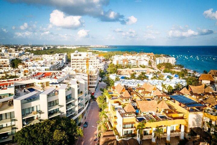 Private Transfer: Cancun Airport CUN to Playa del Carmen in SUV
