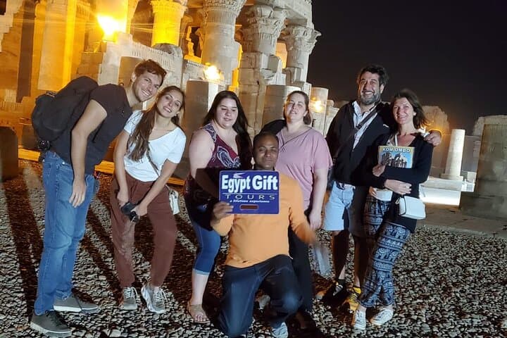 Amazing 2 Nights Cruise From Aswan to Luxor including Tours and Hot Air Balloon