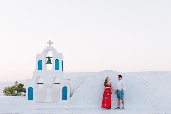 Santorini - Private Photoshoot with a Top Local Photographer