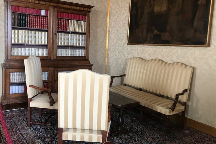 Castel Gandolfo: Papal Apartments and Secret Garden Entry Ticket