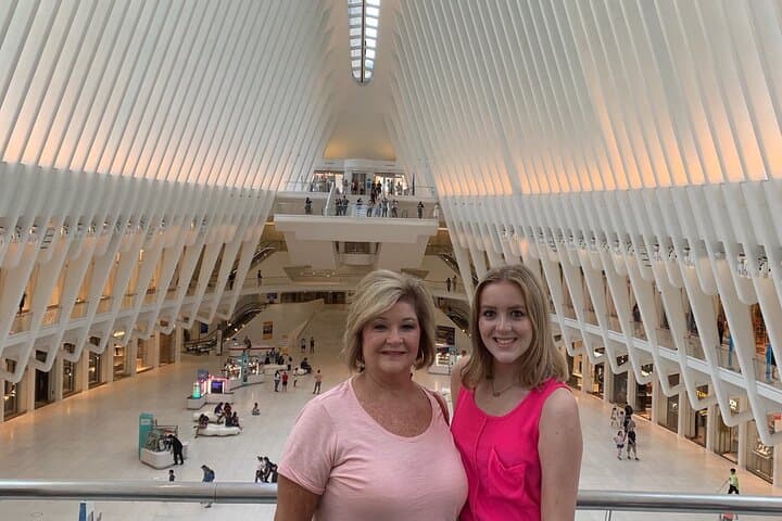 Private Highlights Tour of New York by Foot and Subway (Half Day)