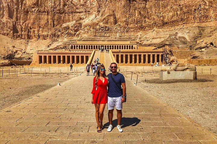 Private 8-Hour East and West Bank of the Nile Tour from Luxor with felucca ride
