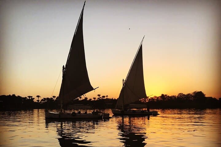 Sunrise and Sunset Felucca Ride Including tour guide