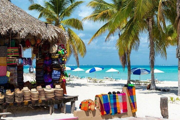 Combo Saver: Chichen Itza & Cenote + Isla Mujeres Catamaran