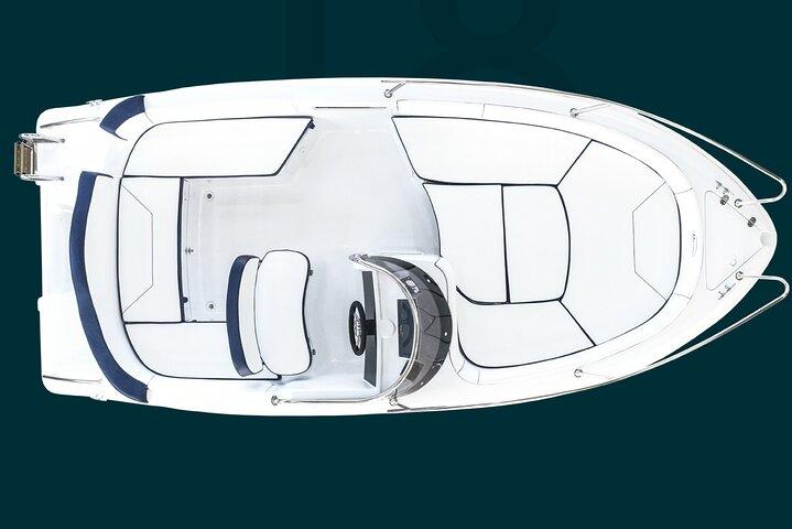 Tropea: Rent a New Marinello Boat. 4 Unforgettable hours, 5 seats