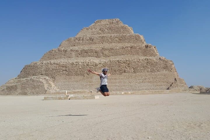 Cairo : Pyramids World Day Tour Sakkara , Memphis & Dahshur Red and Bent Pyramid