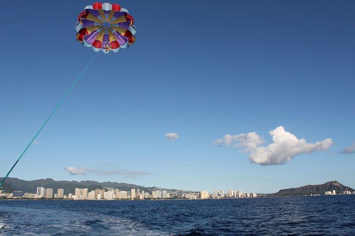 Parasailing Experience in Waikiki, HI
