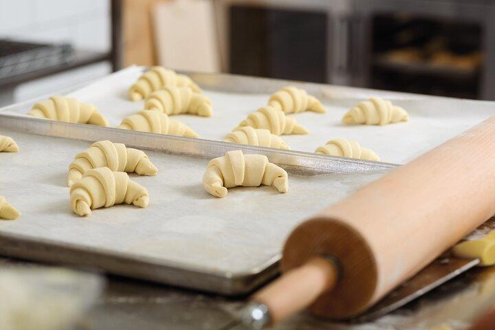 Paris Croissant Small-Group Baking Class with a Chef