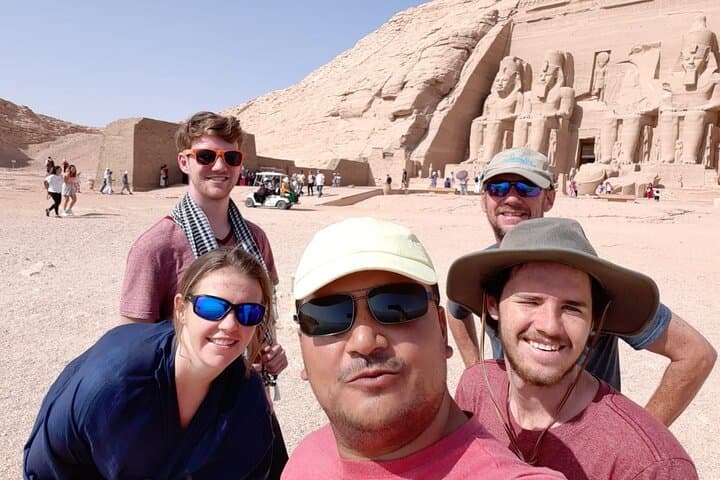 Marvelous 4 Days Nile Cruise Aswan, Luxor ,Abu Simbel & Train Tickets from Cairo