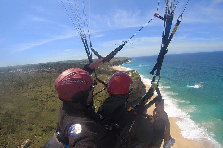 Paragliding Experience near Lisbon