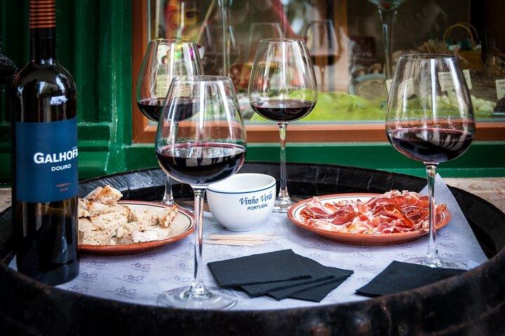 Lisbon Roots - Small group Food & Culture Walking Tour w/tastings
