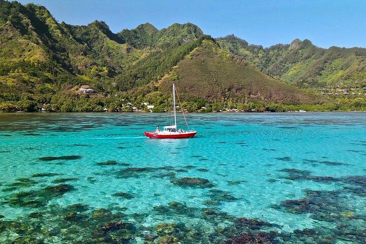 PRIVATE Half Day Tour : Moorea Snorkeling & Sailing on a Catamaran named Taboo