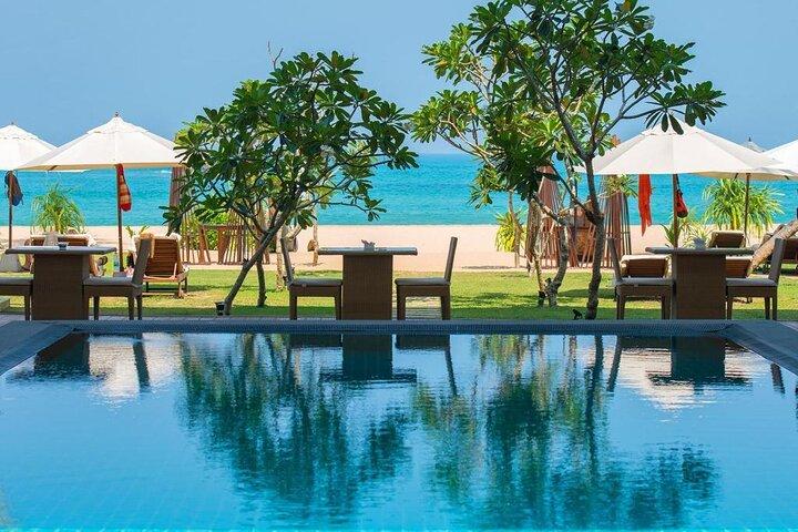 Private Taxi from Sri Lanka Airport (CMB-BIA) to Shinagawa Beach Balapitiya