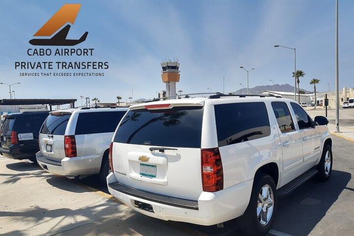 SJD Airport To Los Cabos +6 Passengers