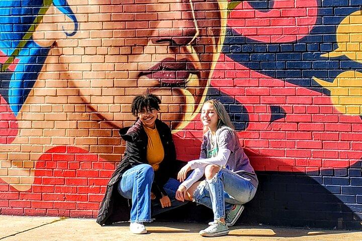 Austin Mural Selfie Tour by Pedicab