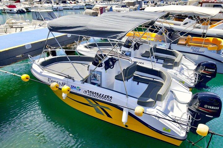 Tropea: Rent a New Marinello Boat. 4 Unforgettable hours, 5 seats