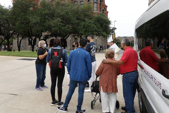 1-Hour JFK Assassination Walking Tour