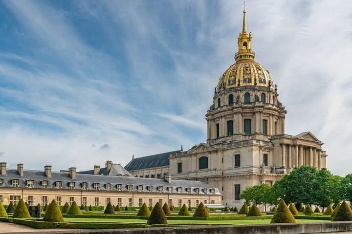 Private Transfer from CDG or ORY Airport to Paris City