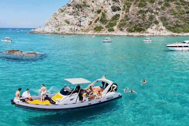 Tropea & Capo Vaticano Boat Tour with Snorkeling. Up to 12 Guests