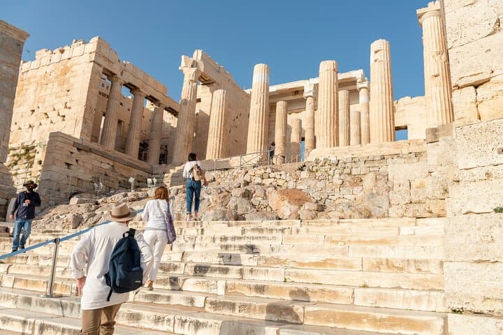 Acropolis and Acropolis Museum PRIVATE Tour with Licensed Expert